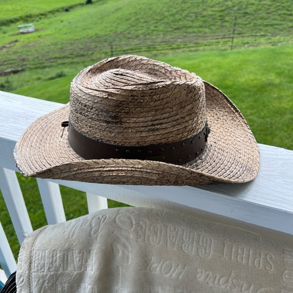 Brown Straw Cowboy Hat with Black Band - Picture 3 of 11